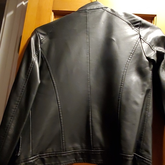 Jacket - Picture 3 of 3